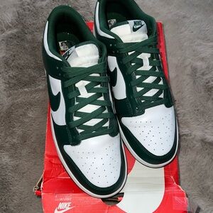 Nike dunk lows “Michigan”